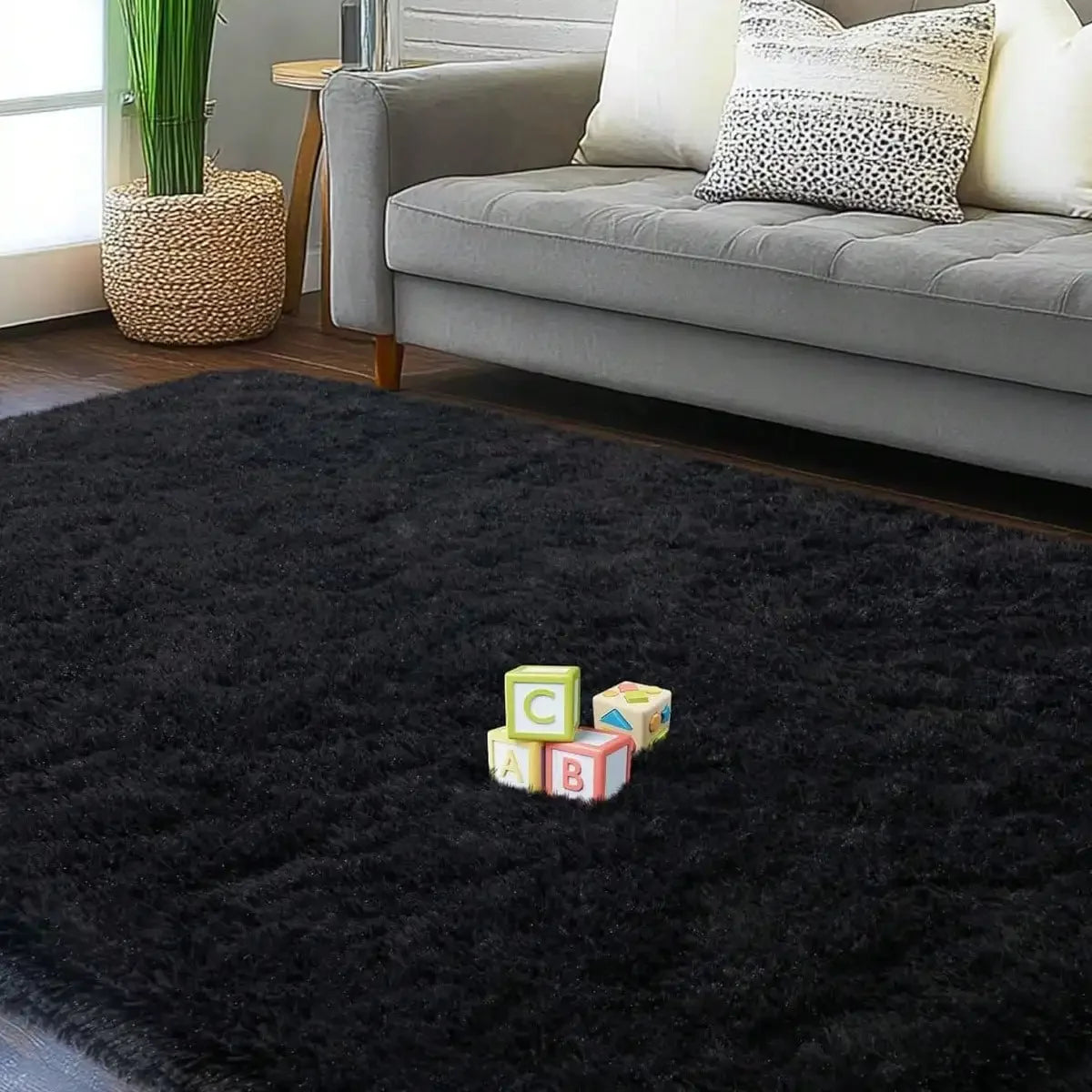 Thick Plush Polyester Carpet With Non Slip Backing