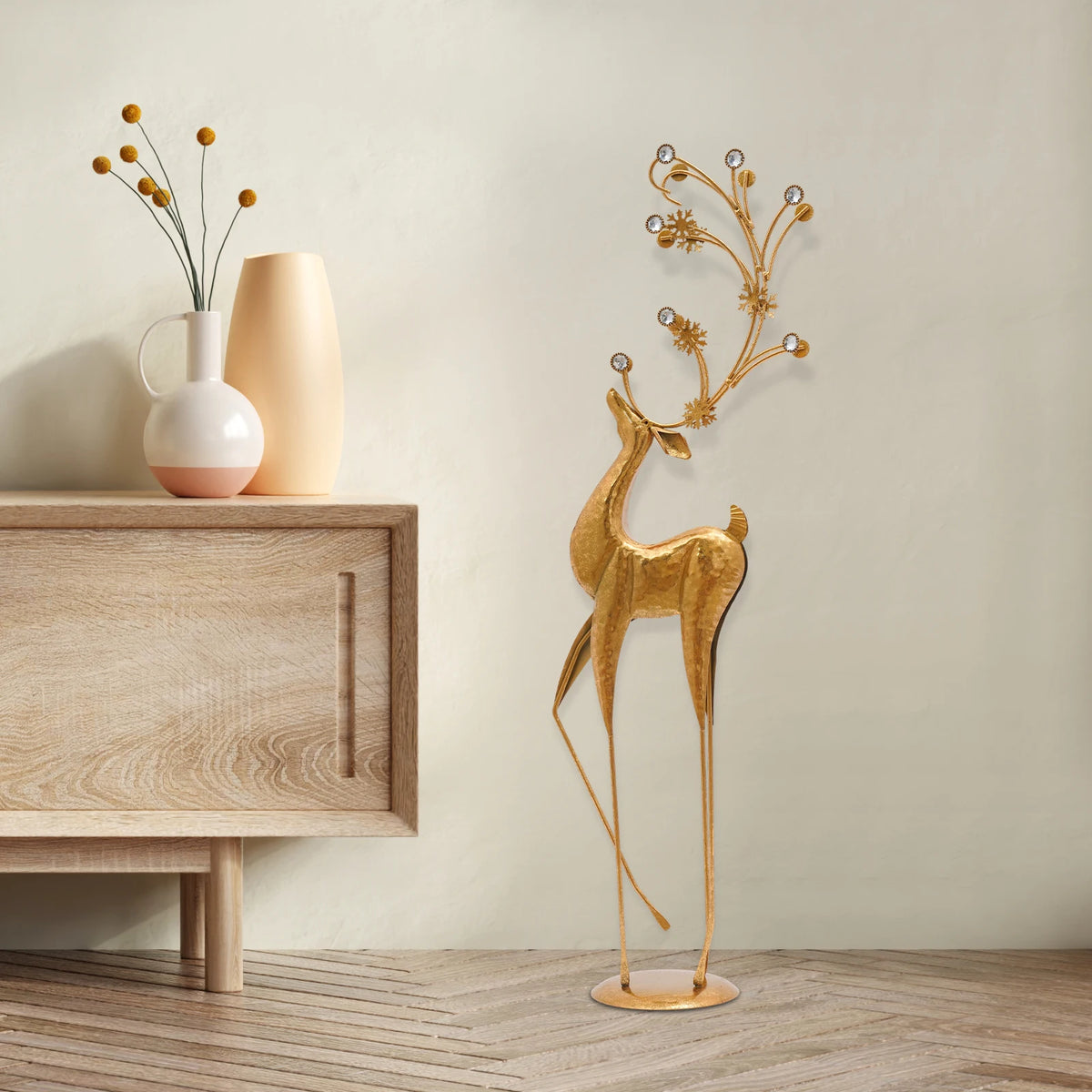 Retro Metal Deer Statue for Elegant Home Decor