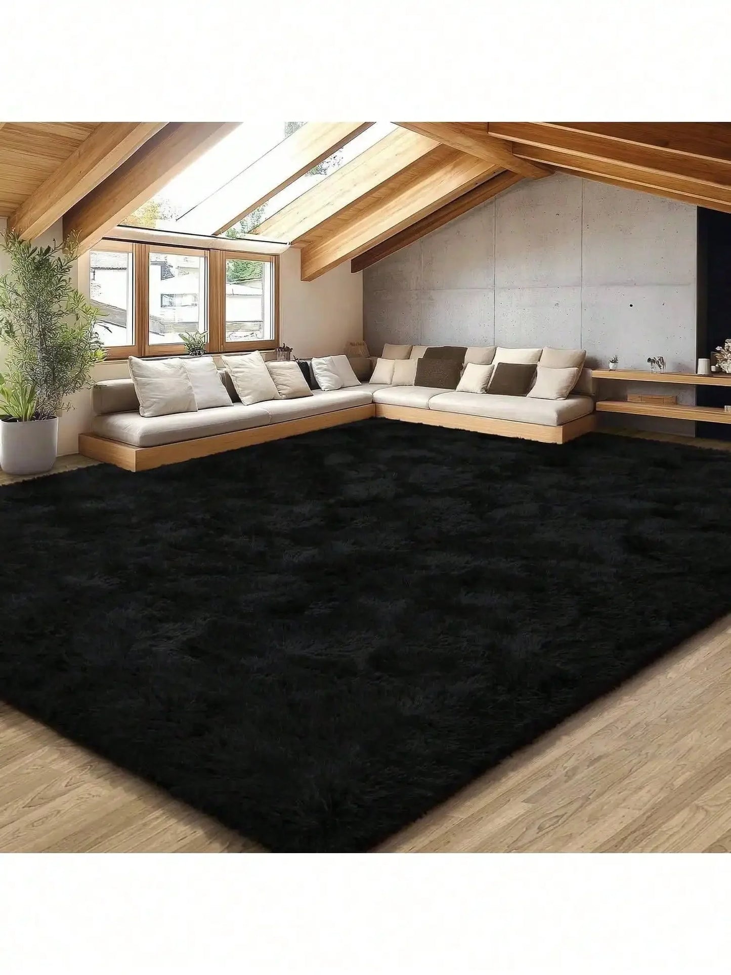 Thick Plush Polyester Carpet With Non Slip Backing