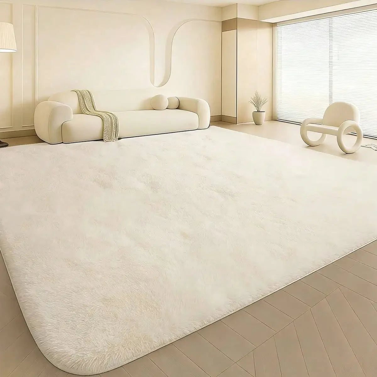 Thick Plush Polyester Carpet With Non Slip Backing
